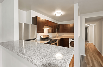 Newly renovated & modern kitchens